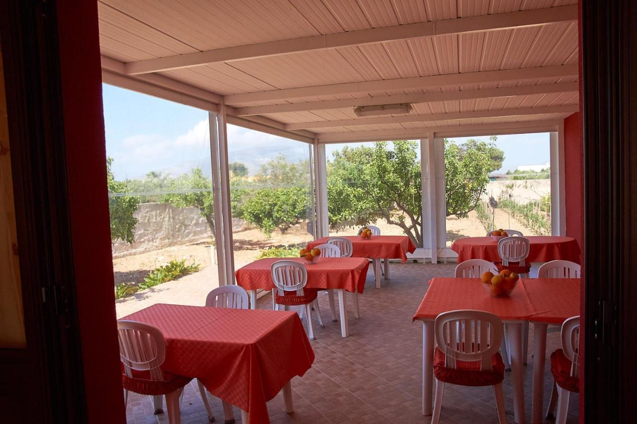 Casolare Nelle Saline Bed & Breakfast Torre Nubia Exterior photo