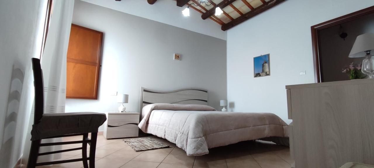 Casolare Nelle Saline Bed & Breakfast Torre Nubia Exterior photo