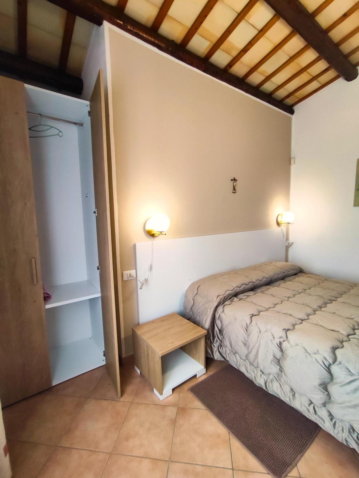 Casolare Nelle Saline Bed & Breakfast Torre Nubia Exterior photo