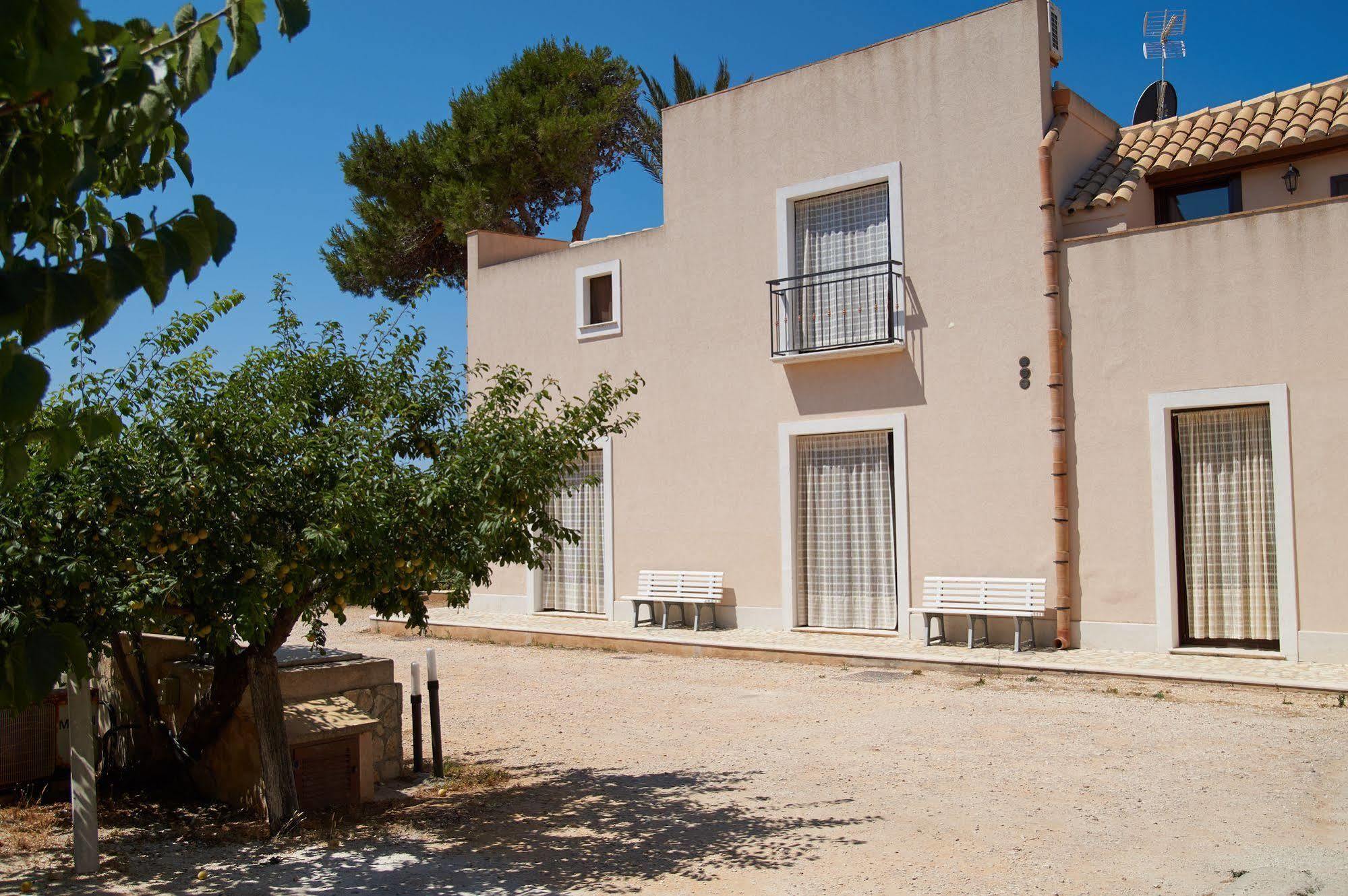 Casolare Nelle Saline Bed & Breakfast Torre Nubia Exterior photo
