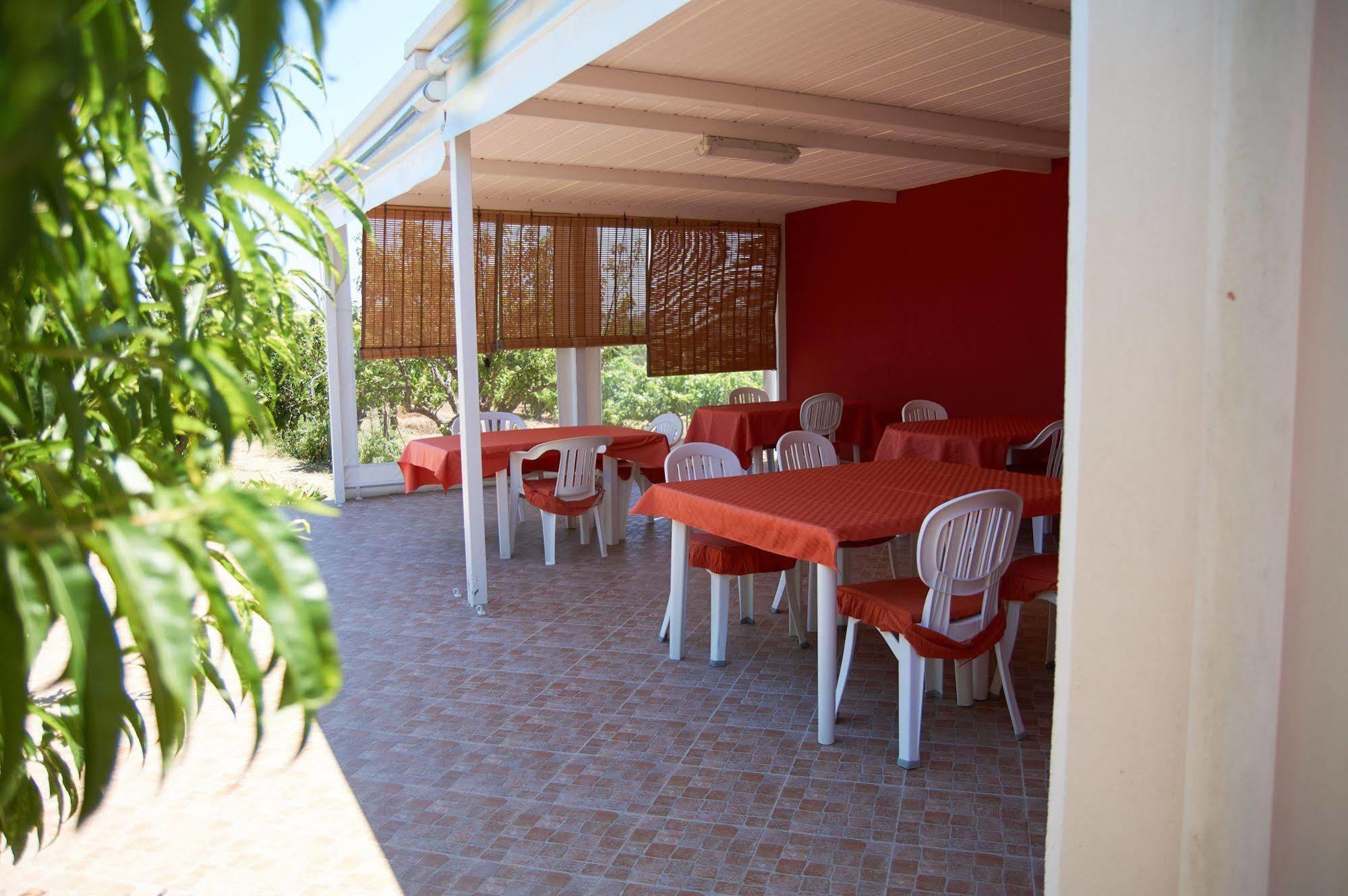 Casolare Nelle Saline Bed & Breakfast Torre Nubia Exterior photo